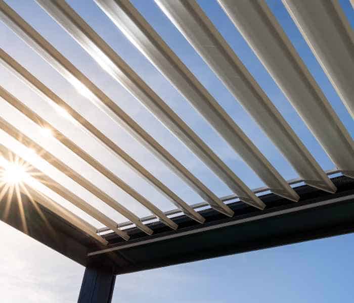 פרגולת אלומיניום למרפסת